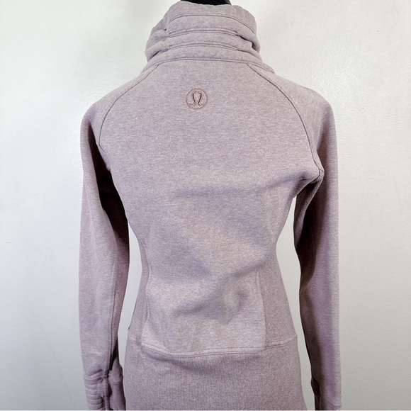 Lululemon Radiant Jacket II Heathered Rose Color - Picture 4 of 16